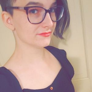 Meet your Posher, Casondra